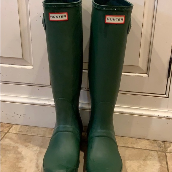 olive green hunter boots